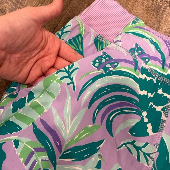 Lilly Pulitzer purple and green run around pants on the chase size xxs - Picture 4 of 5